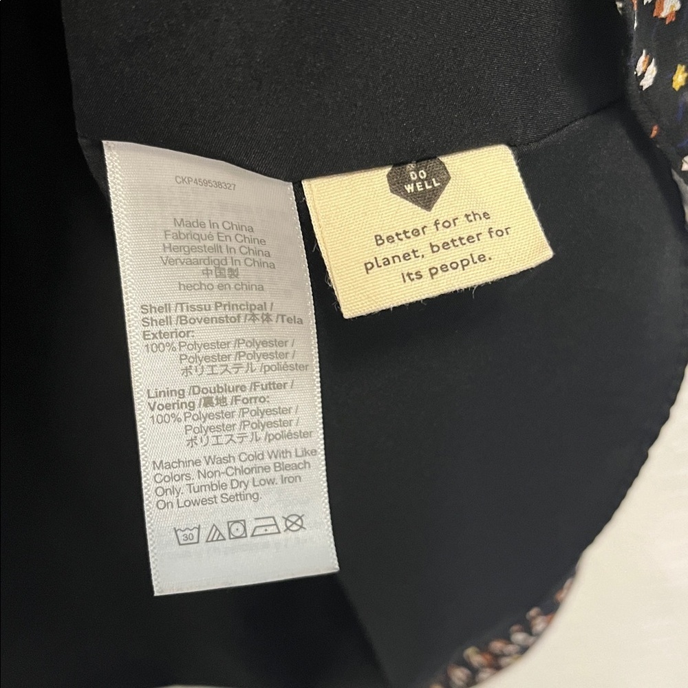 Madewell (Re)sourced Georgette Button-Front Mini Dress in Adorable Ditsy black - Picture 6 of 6